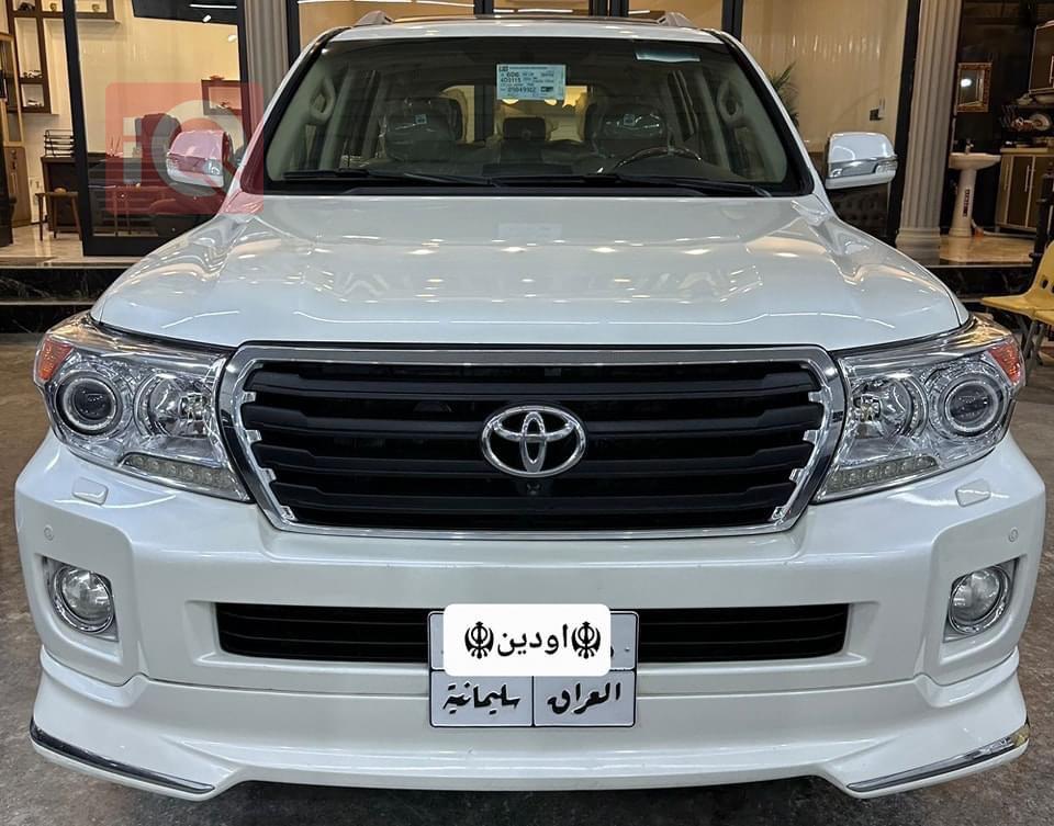 تۆیۆتا لاند کروزەر